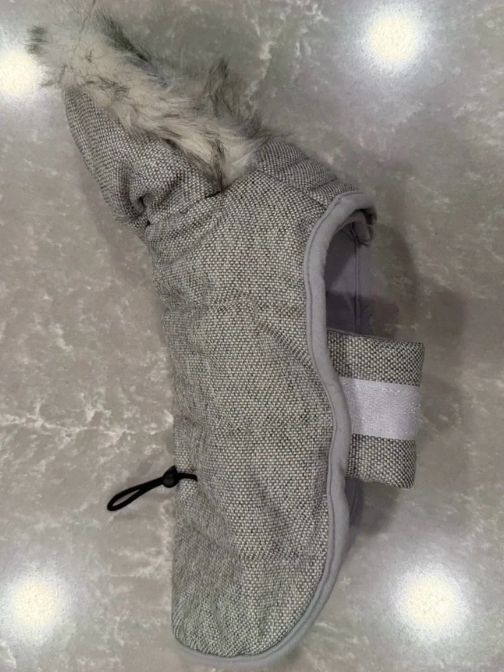 N/A cozy gray